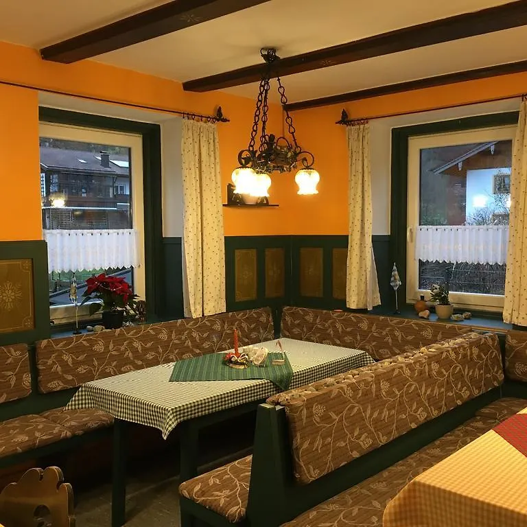 Gasthof Zum Hochfelln Hotel Bergen  0*, Bergen (Traunstein)
