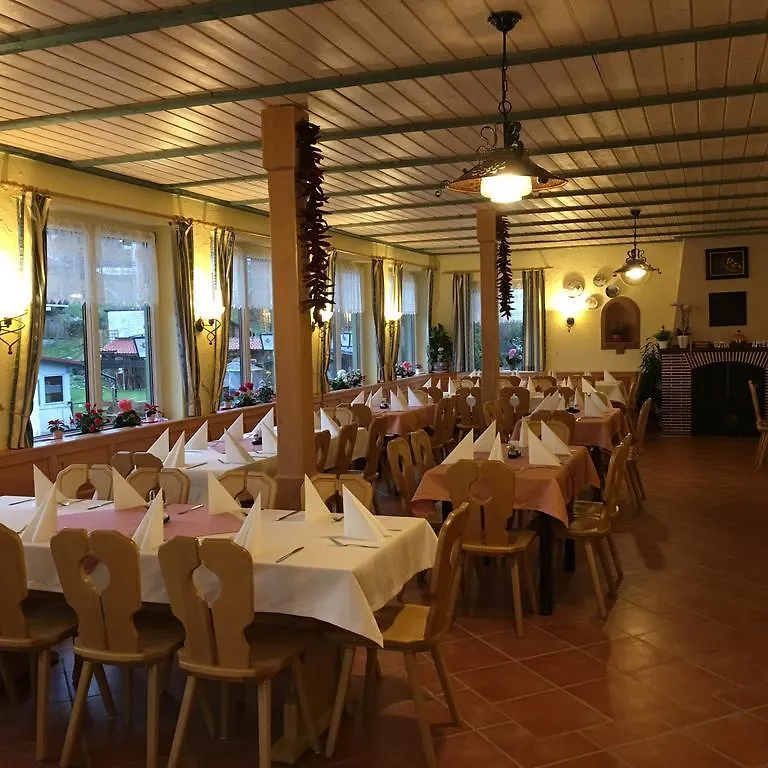 Hotel Gasthof Zum Hochfelln Bergen  0*, Bergen (Traunstein)